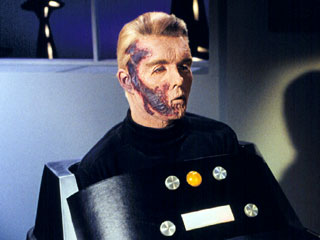 Illustration for article titled The Best And The Worst Of Abrams' Star Trek Easter Eggs